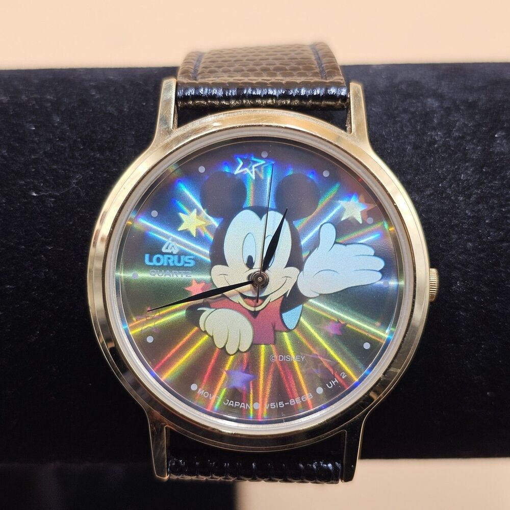 Vintage Lorus Disney Mickey Mouse Holographic Watch V515-8E68 Gold Tone Quartz